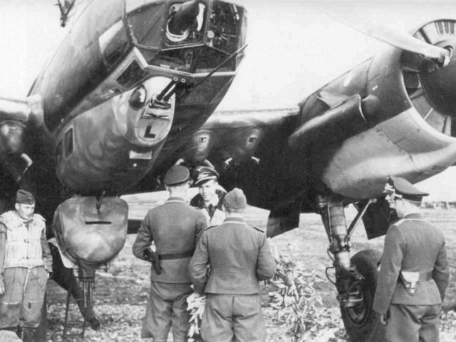 Ju88 briefing before attack on HMT Lancastria